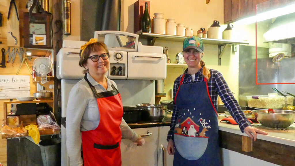 Madeleine Roberge, Marie-Claude Laverdière.