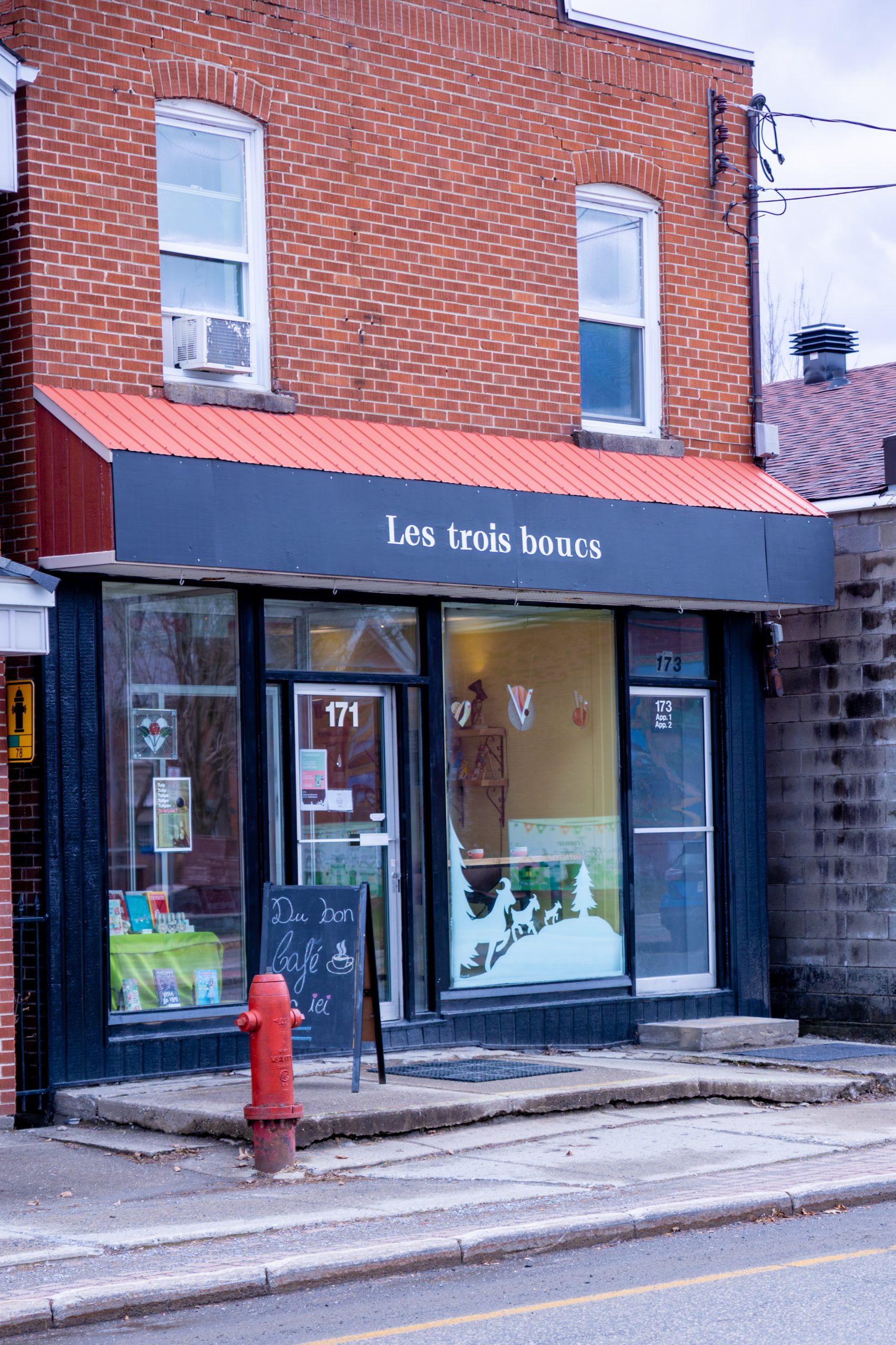 Atelier de slam et de poésie avec Adama chez Les Trois Boucs