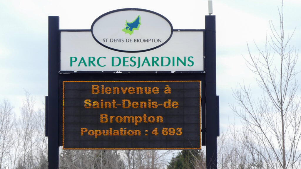 L’école de Saint-Denis-de-Brompton