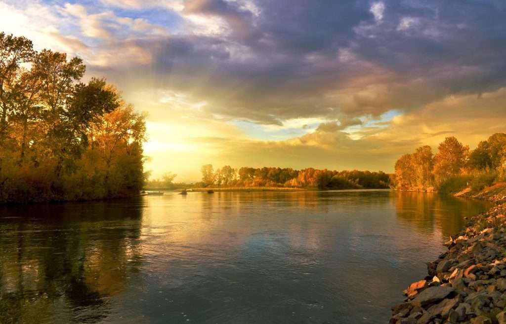 Photo d'une rivière