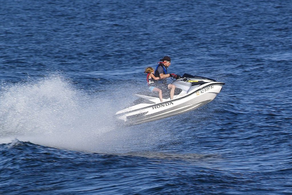 Sécurité nautique Photo d'une motomarine