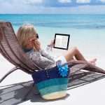 Femme sur la plage